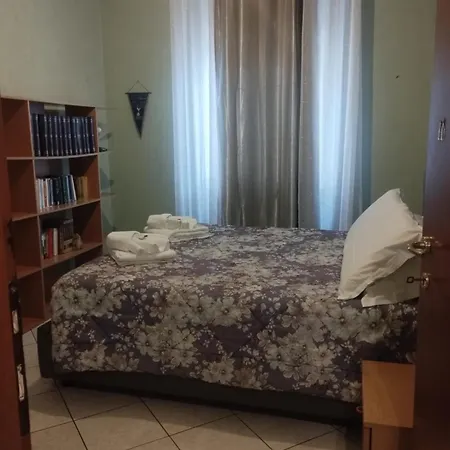 Casa Romana * Rome